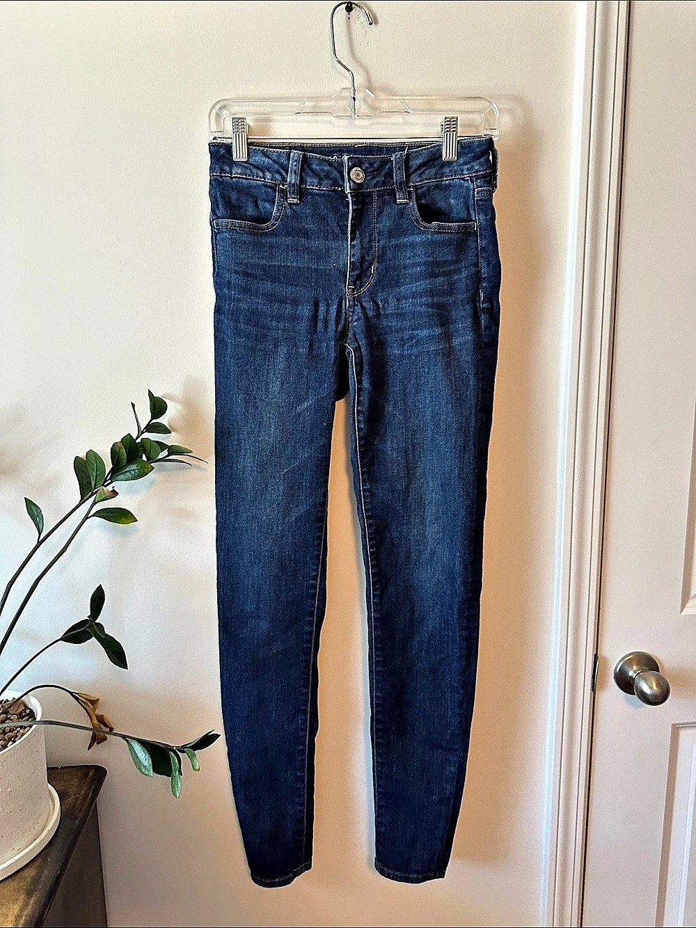 American Eagle Outfitters American Eagle Super Stretch Skinny Jeans